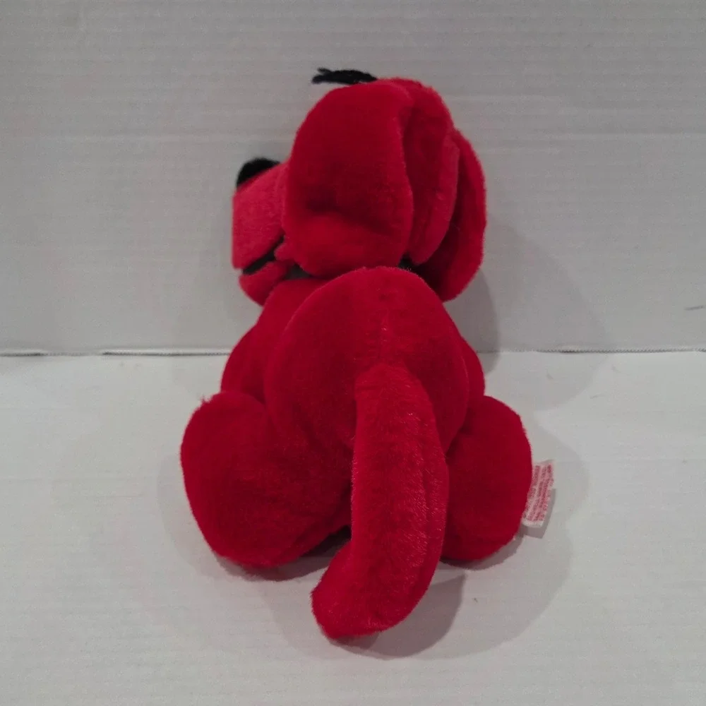 Vintage 1990 Dakin Clifford the Big Red Dog Plush Stuffed Animal Toy Red 9 Inch